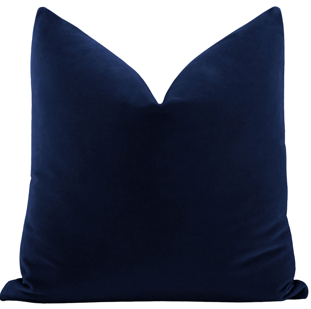 PILLOW // STUDIO VELVET
