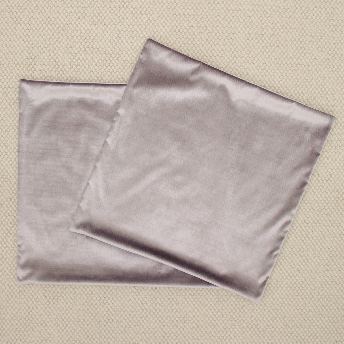 PAIR OF 22" FAUX SILK VELVET // LAVENDER