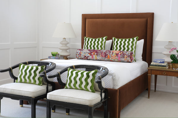 QUEEN STANDARD BED : SOCIETY VELVET // SABLE