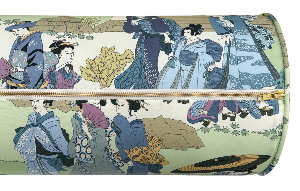 THE BOLSTER :: GEISHAS // INDIGO | MANUEL CANOVAS