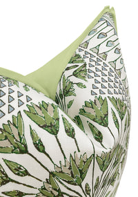 CAIRO // GREEN AND WHITE | THIBAUT