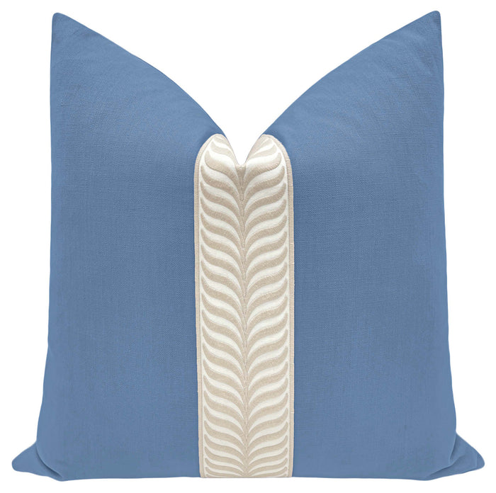 CLASSIC LINEN // CALYPSO BLUE + TRELLIS TRIM // NATURAL