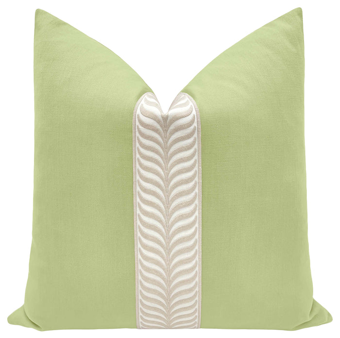 CLASSIC LINEN // CELADON + TRELLIS TRIM // NATURAL