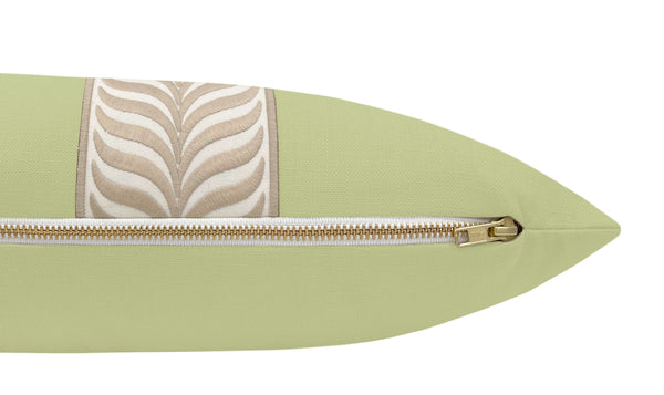 THE XL LUMBAR :: CLASSIC LINEN // CELADON + TRELLIS TRIM // NATURAL