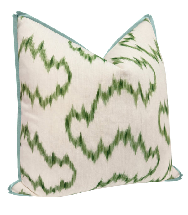 MALLORCAN IKAT // LEAF | LEE JOFA
