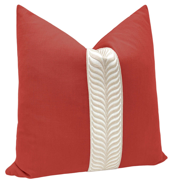 CLASSIC LINEN // APPLE RED + TRELLIS TRIM // NATURAL