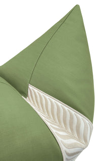 CLASSIC LINEN // CLOVER + TRELLIS TRIM // NATURAL