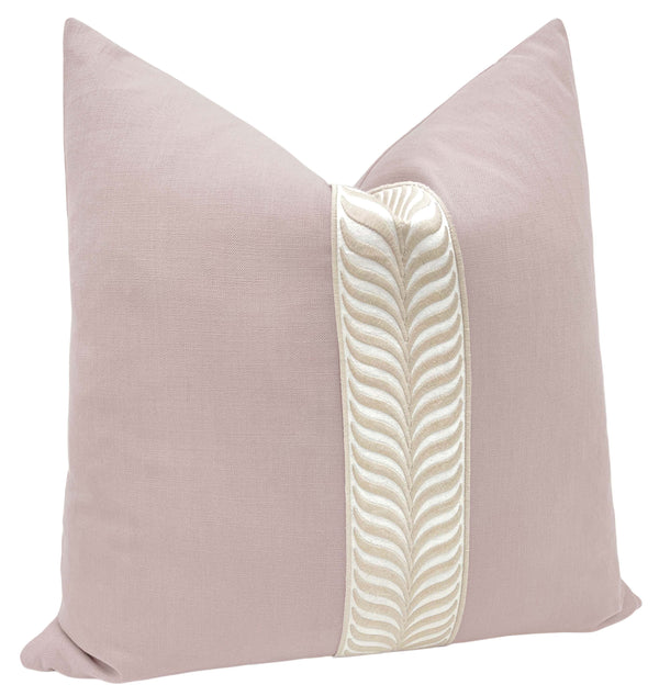 CLASSIC LINEN // LILAC + TRELLIS TRIM // NATURAL