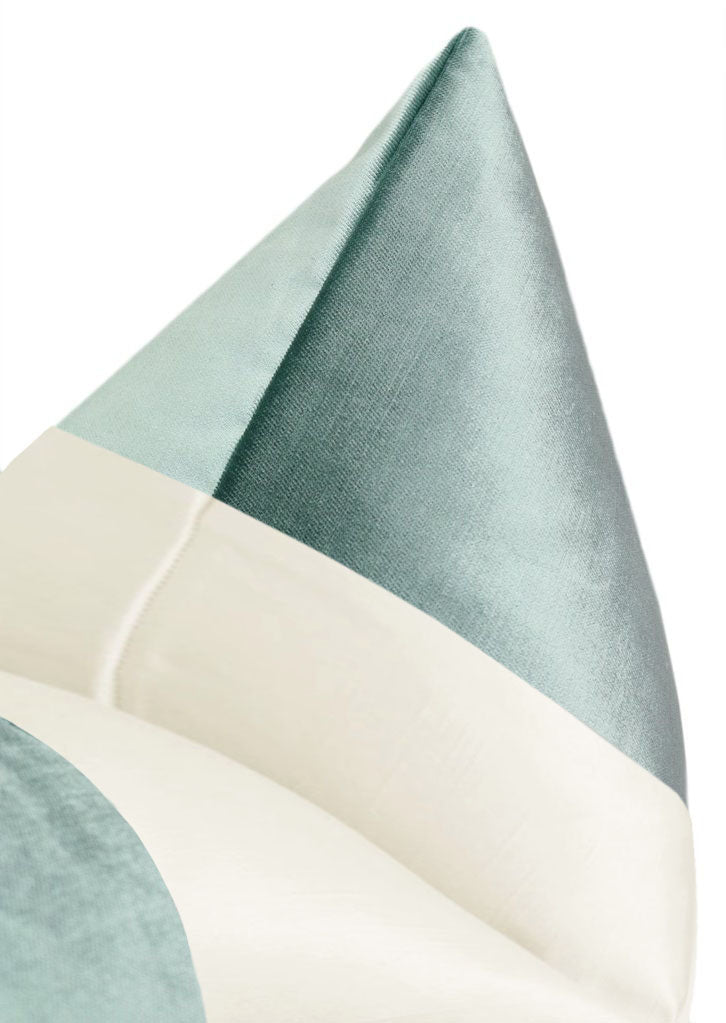 PANEL COLORBLOCK :: FAUX SILK VELVET // TURKISH BLUE + ALABASTER SILK