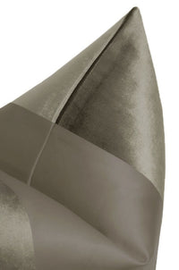 PANEL MONOCHROMATIC :: FAUX SILK VELVET // QUARTZ