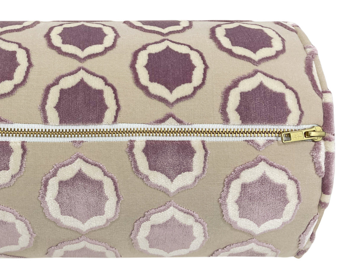 THE BOLSTER :: TIANA // GLYCINE + BLANC | MANUEL CANOVAS