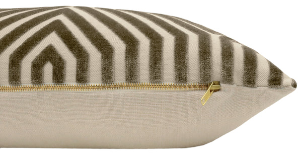 THE XL LUMBAR :: VANDERBILT VELVET // DOVE | SCHUMACHER