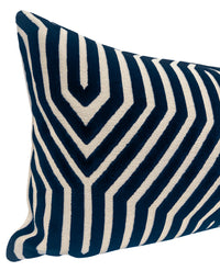 THE XL LUMBAR :: VANDERBILT VELVET // BLEU | SCHUMACHER