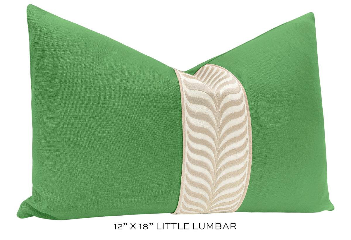 CLASSIC LINEN // KELLY GREEN + TRELLIS TRIM // NATURAL