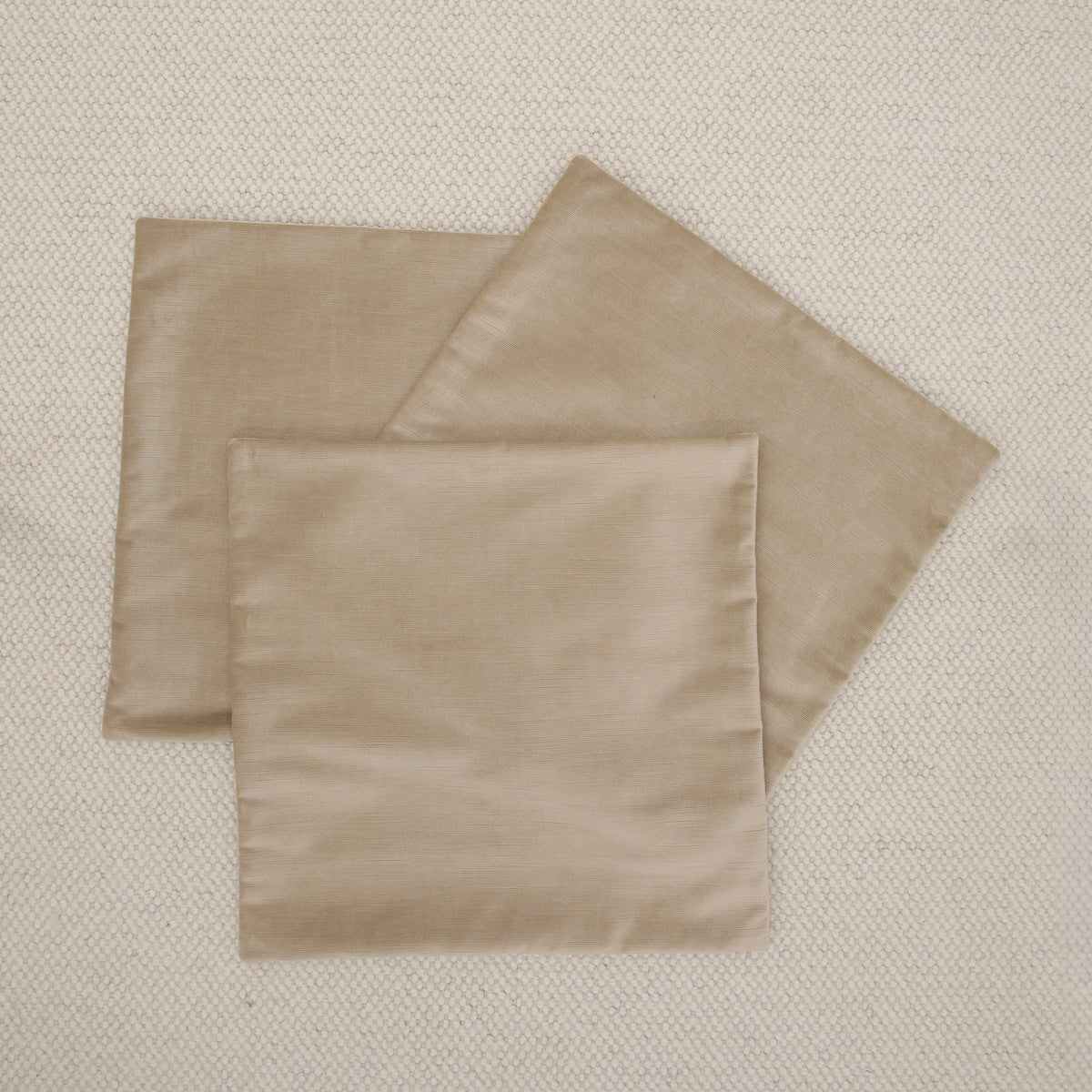 SET OF 3 22" STRIE VELVET // STONE