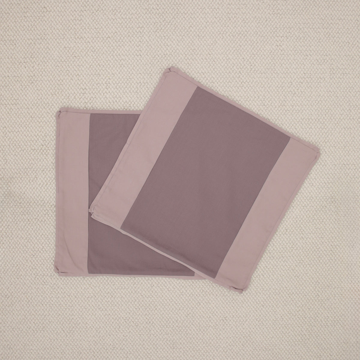 PAIR OF 22" COUPLET : CLASSIC LINEN // LILAC