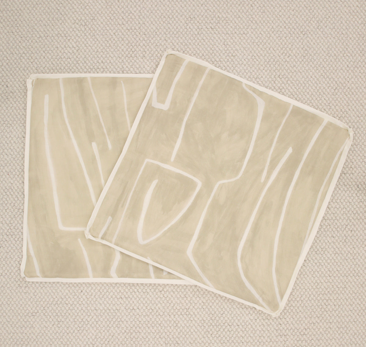 PAIR OF 22" X 22" GRAFFITO // BEIGE + IVORY WITH REVERSE & BUTTERFLY FLANGE IN BONE | KELLY WEARSTLER