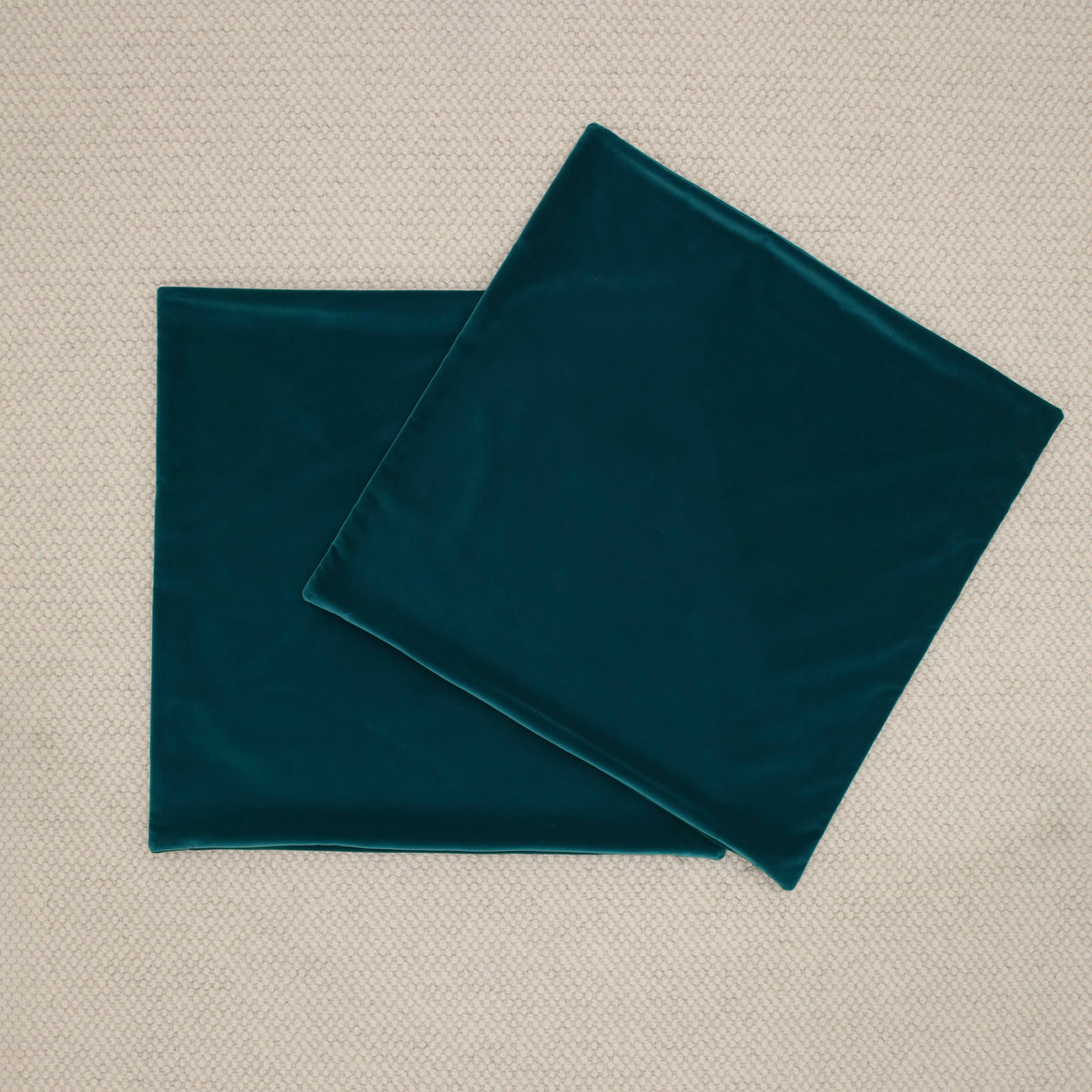 PAIR OF 24" SIGNATURE VELVET // BALTIC BLUE