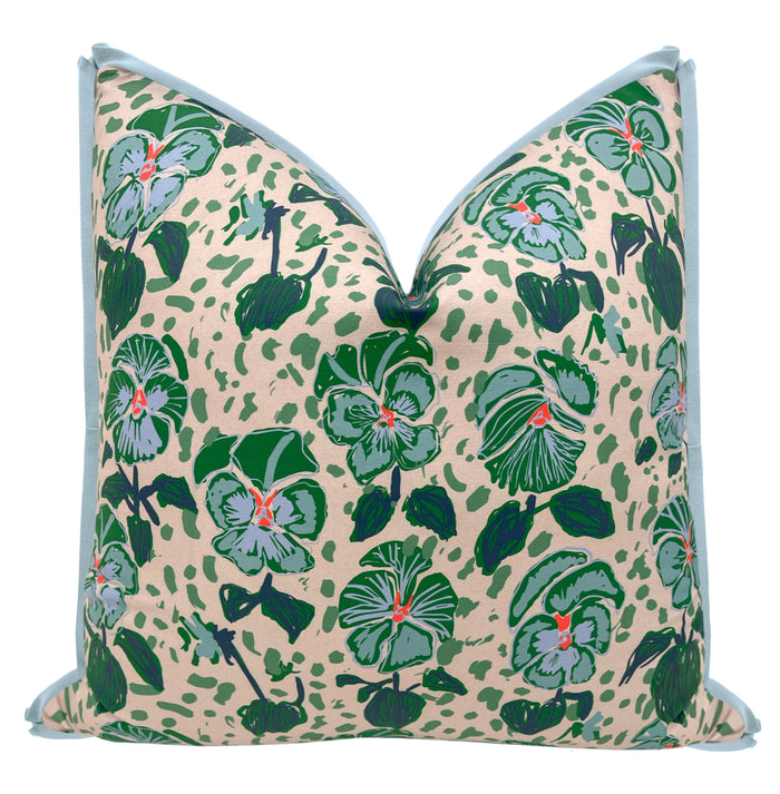 ALICE | LULIE WALLACE