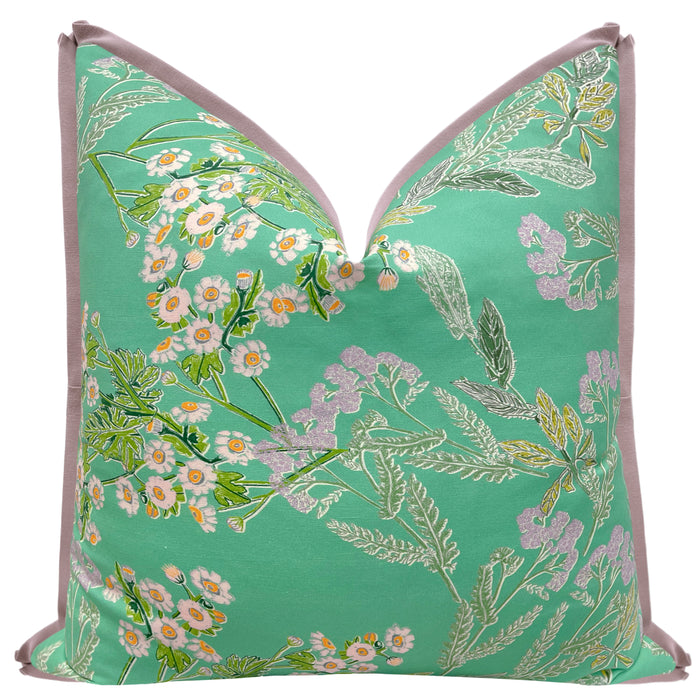 BETSY | LULIE WALLACE