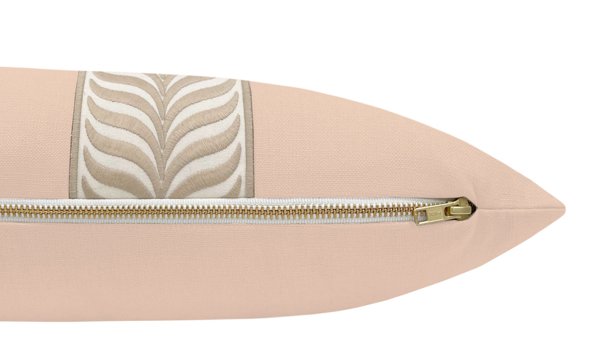 THE XL LUMBAR :: CLASSIC LINEN // CAMEO + TRELLIS TRIM // NATURAL