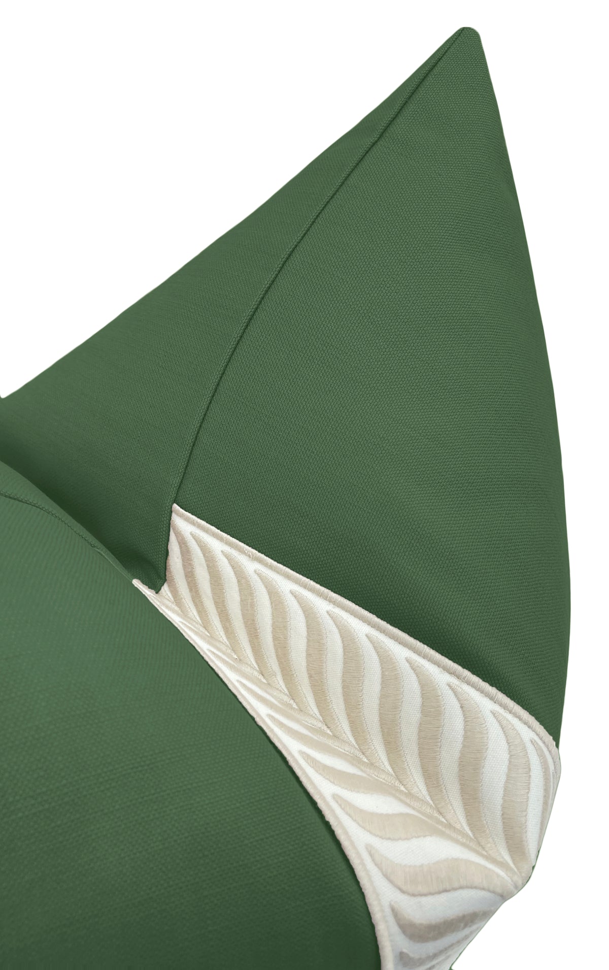CLASSIC LINEN // BASIL + TRELLIS TRIM // NATURAL