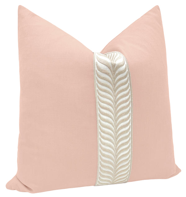 CLASSIC LINEN // BLUSH + TRELLIS TRIM // NATURAL