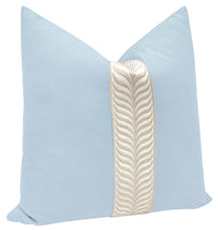 FINAL SALE : 22" X 22" CLASSIC LINEN // POWDER BLUE + TRELLIS TRIM // NATURAL PILLOW COVER