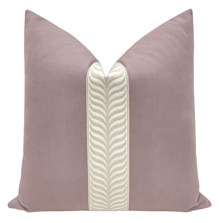 CLASSIC LINEN // SMOKEY LAVENDER + TRELLIS TRIM // NATURAL