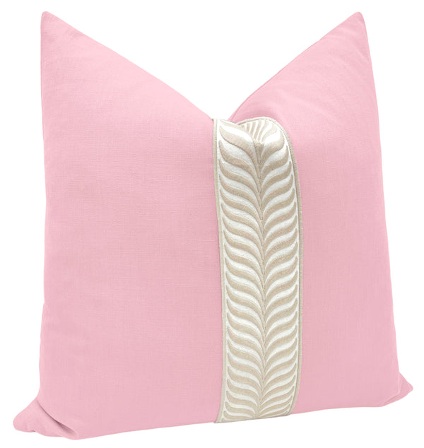 CLASSIC LINEN // BLOSSOM + TRELLIS TRIM // NATURAL