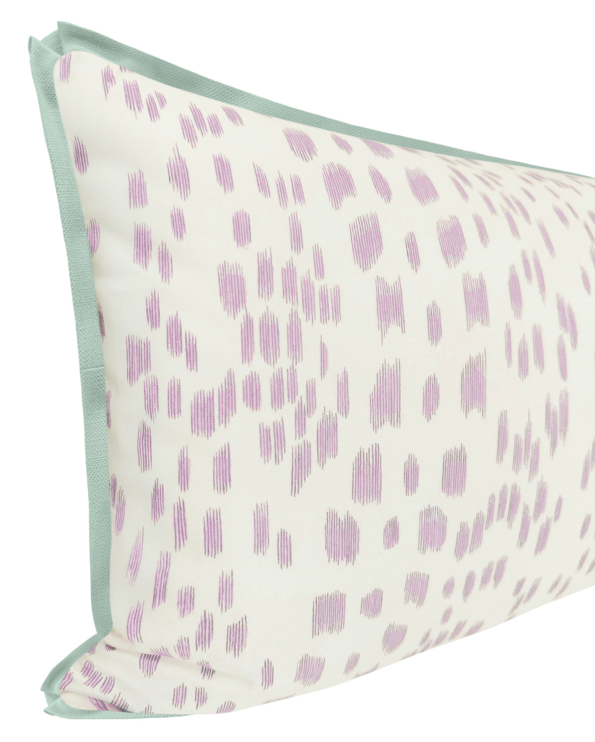 THE XL LUMBAR :: LES TOUCHES // LAVENDER | BRUNSCHWIG & FILS