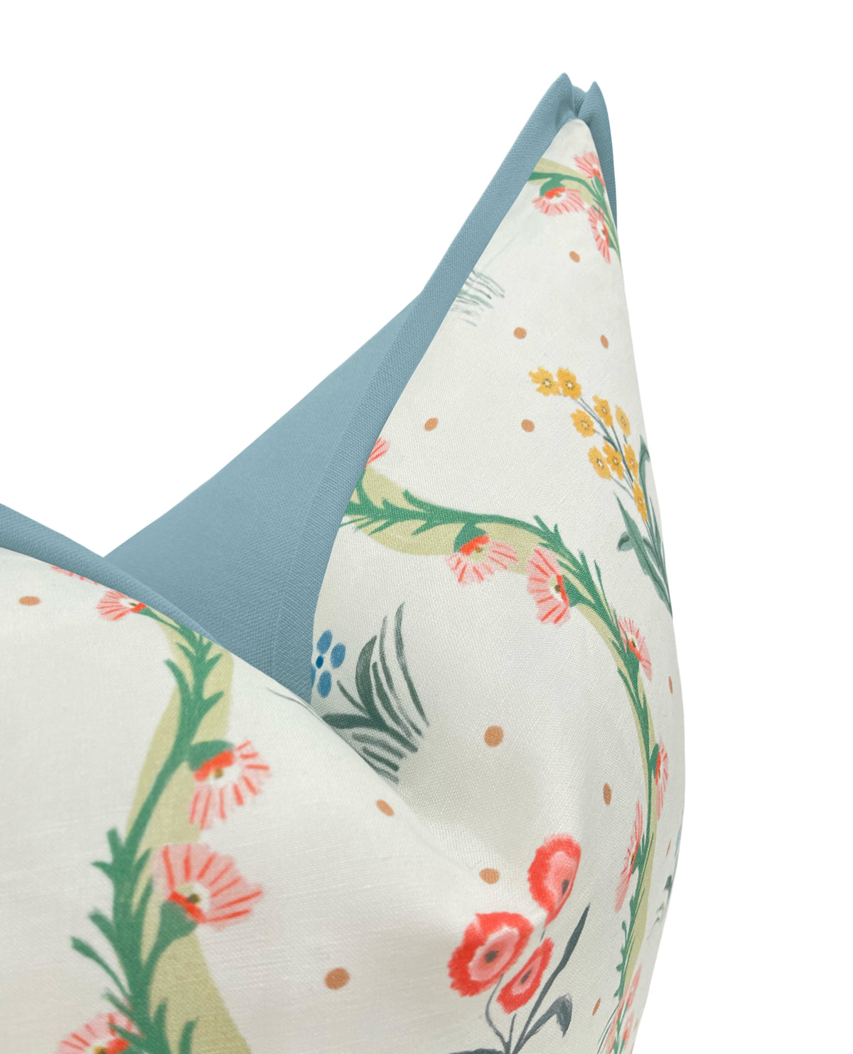 LUCY | LULIE WALLACE