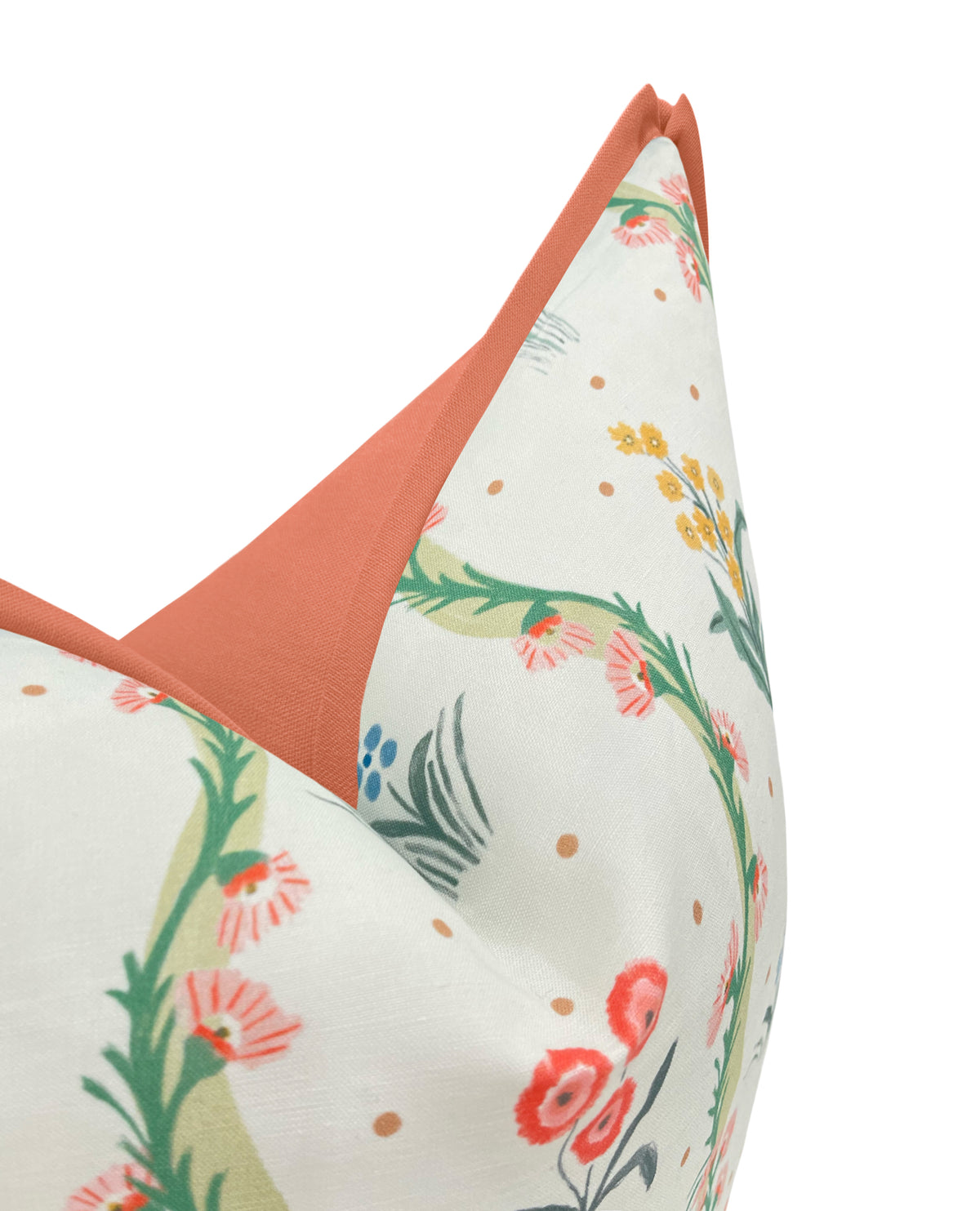 LUCY | LULIE WALLACE