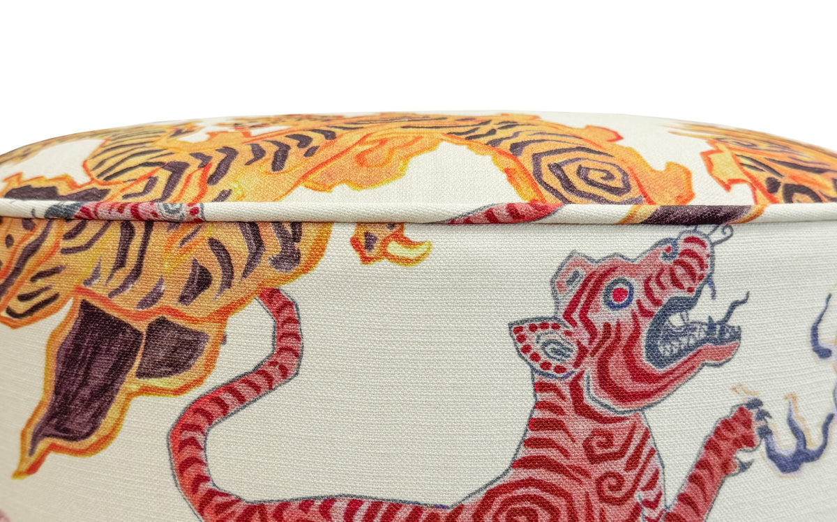 THE TIGHT ROUND OTTOMAN :: MYSTIC TIGER