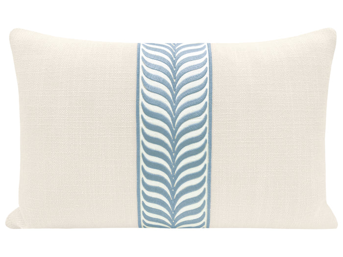 THE LITTLE LUMBAR :: SIGNATURE LINEN // BONE + TRELLIS TRIM // POWDER BLUE