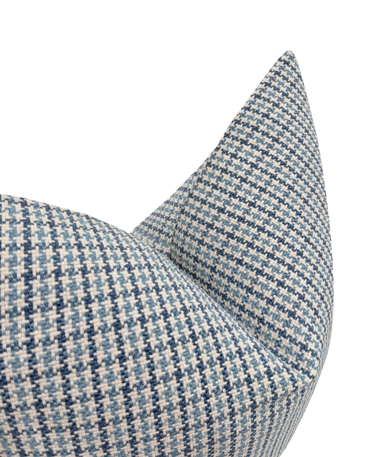 SCOTTIE // POWDER BLUE