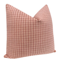 SCOTTIE // RHUBARB