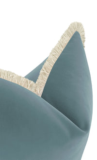 SIGNATURE VELVET // HYDRANGEA BLUE