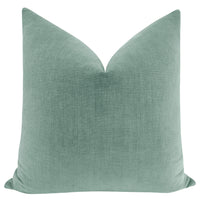 SIGNATURE CHENILLE // SPA BLUE