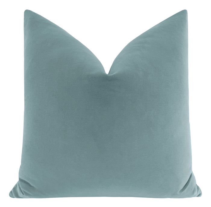 SIGNATURE VELVET // HYDRANGEA BLUE