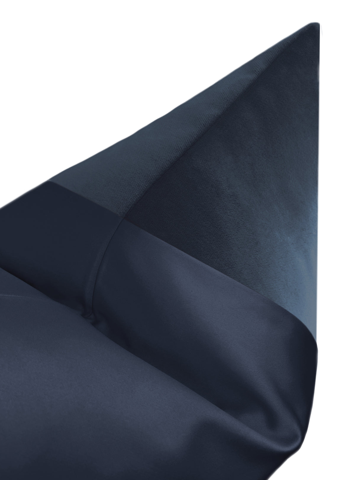 PANEL MONOCHROMATIC :: SOCIETY VELVET // PRUSSIAN BLUE