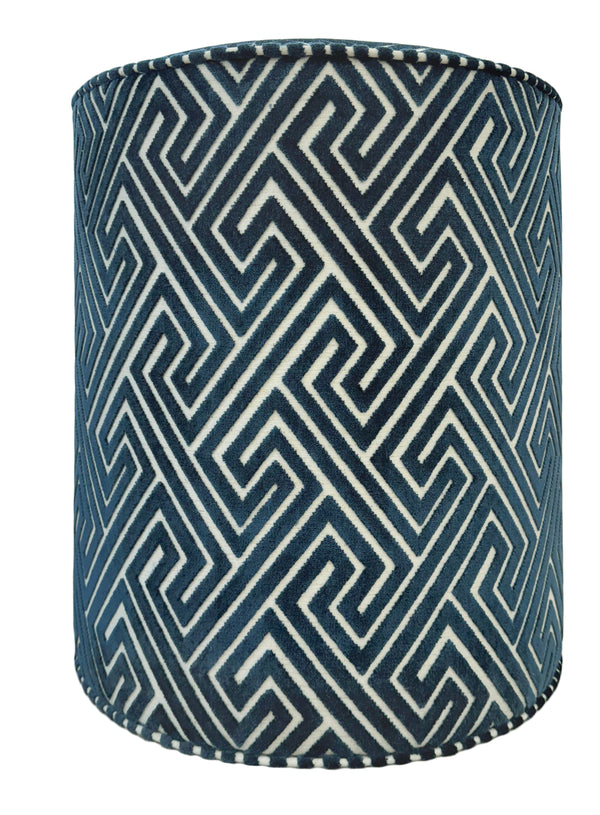 THE TIGHT ROUND OTTOMAN :: ROMAN CUT VELVET // NAVY BLUE