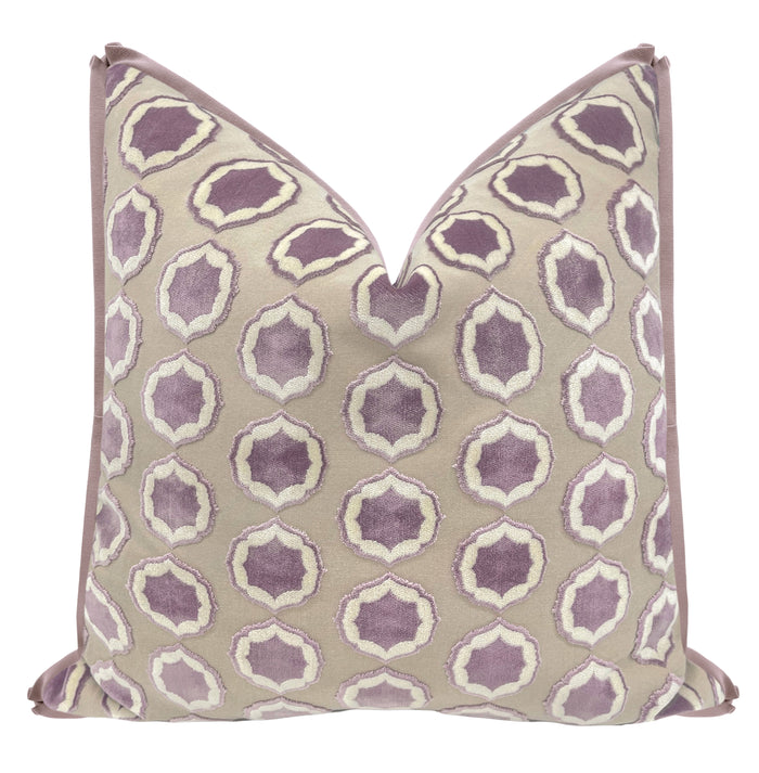 TIANA // GLYCINE + BLANC | MANUEL CANOVAS