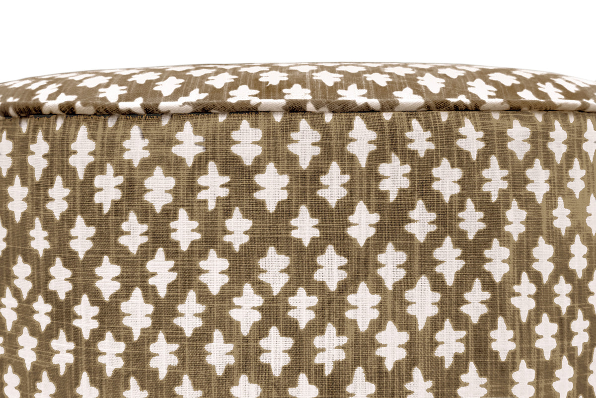 THE TIGHT ROUND OTTOMAN :: TILLY PRINT // UMBER