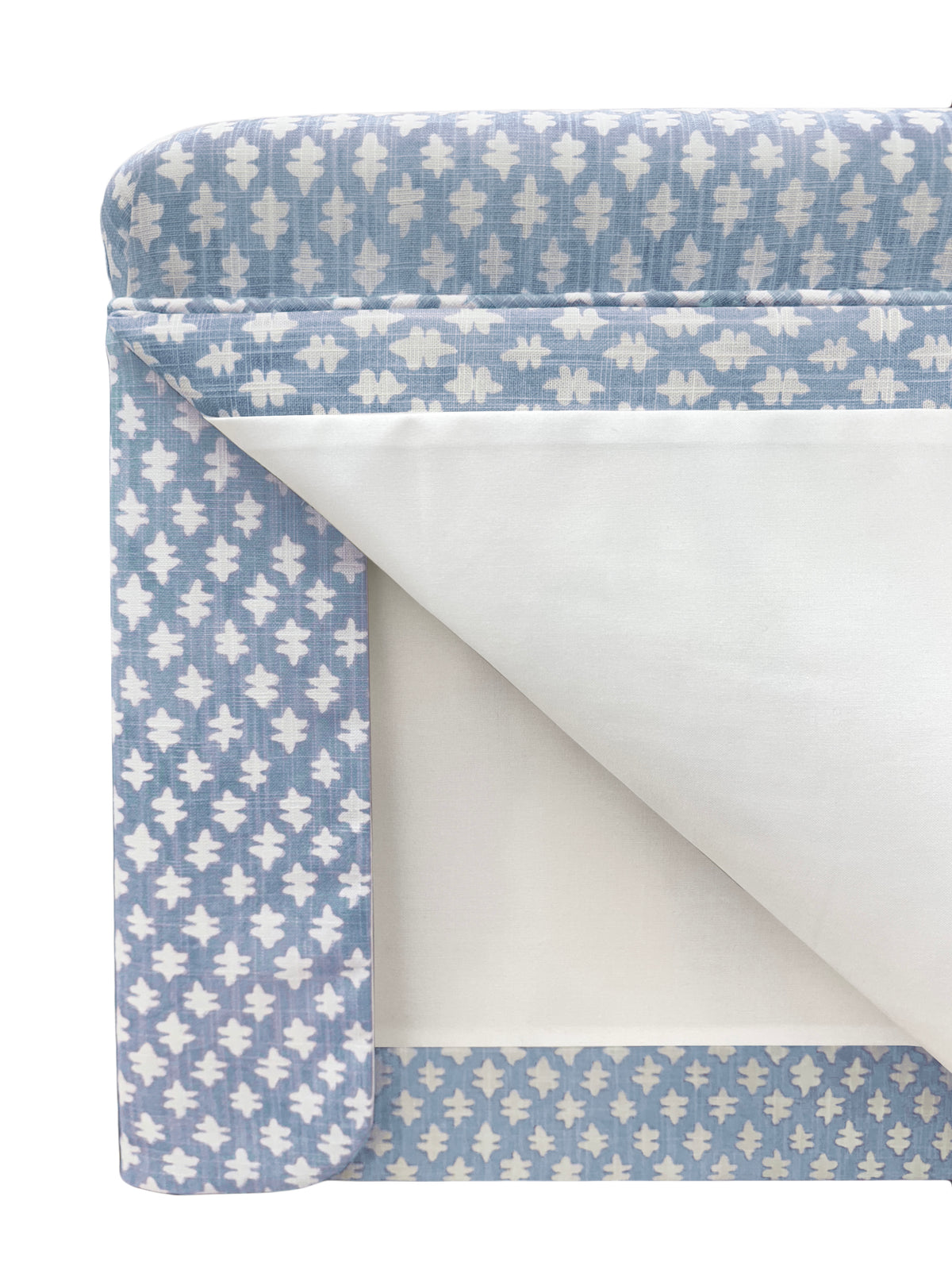 THE SKIRTED OTTOMAN :: TILLY PRINT // POWDER BLUE