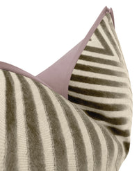 VANDERBILT // DOVE | SCHUMACHER