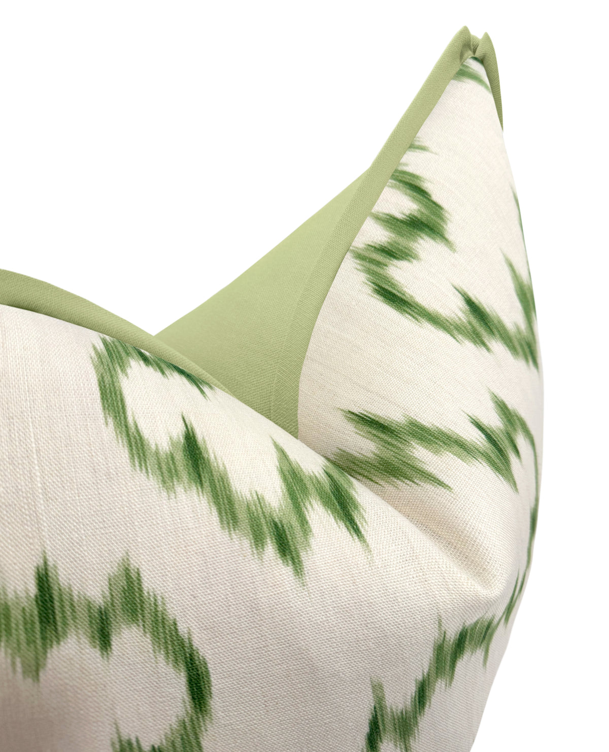 MALLORCAN IKAT // LEAF | LEE JOFA