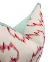 MALLORCAN IKAT // BERRY | LEE JOFA