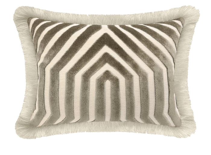 THE MINI :: VANDERBILT // DOVE + FRINGE | SCHUMACHER