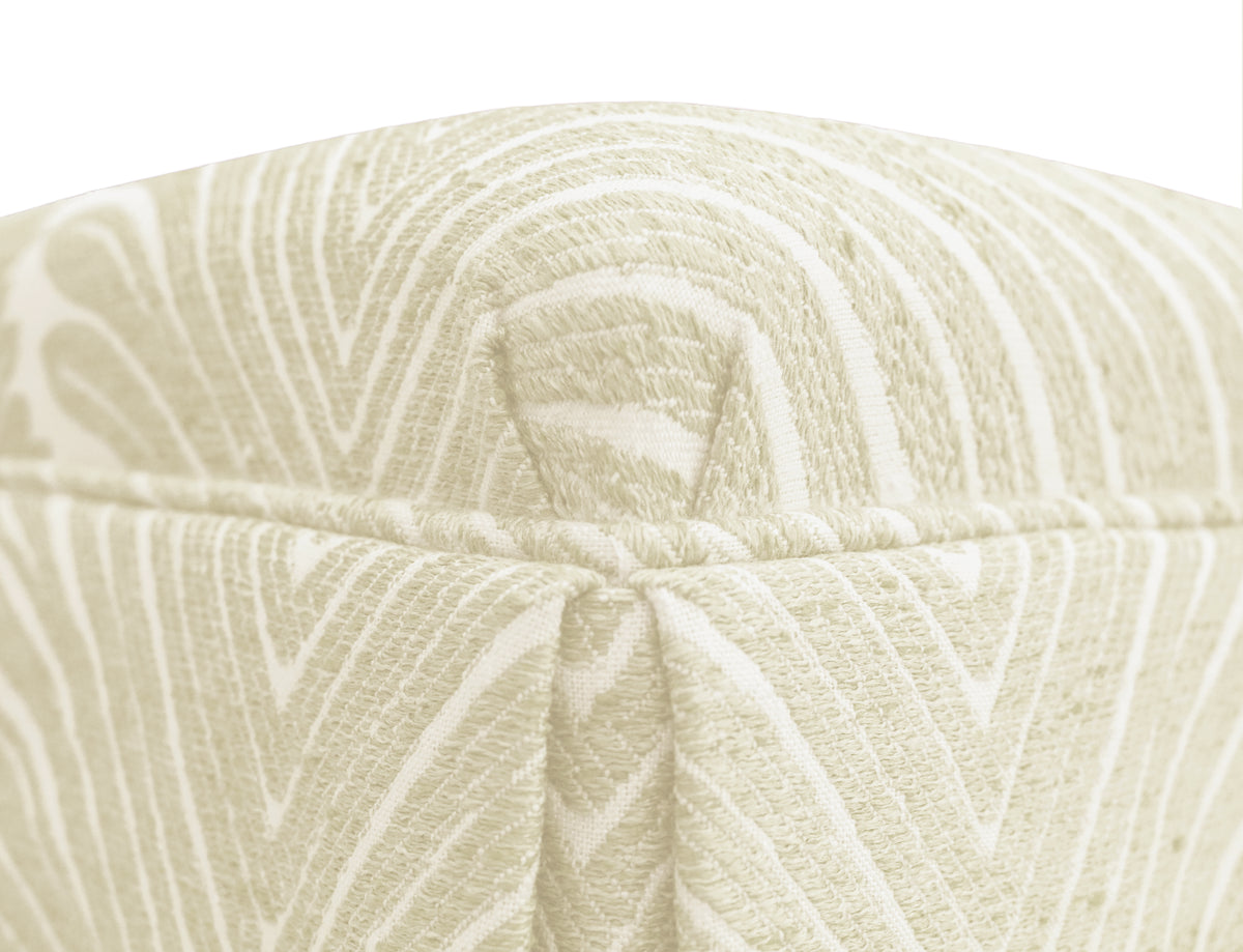 THE SKIRTED OTTOMAN :: MUSGROVE CHENILLE // CASHMERE